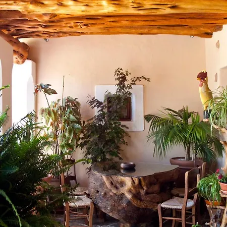 Agroturismo Can Gall 3* سانت جون دي لابريتجا